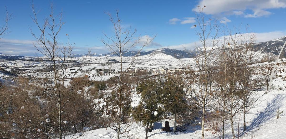 Chalet Adosado Entero, Bbq Y Piscina Comunitaria Sabiñánigo Zewnętrze zdjęcie